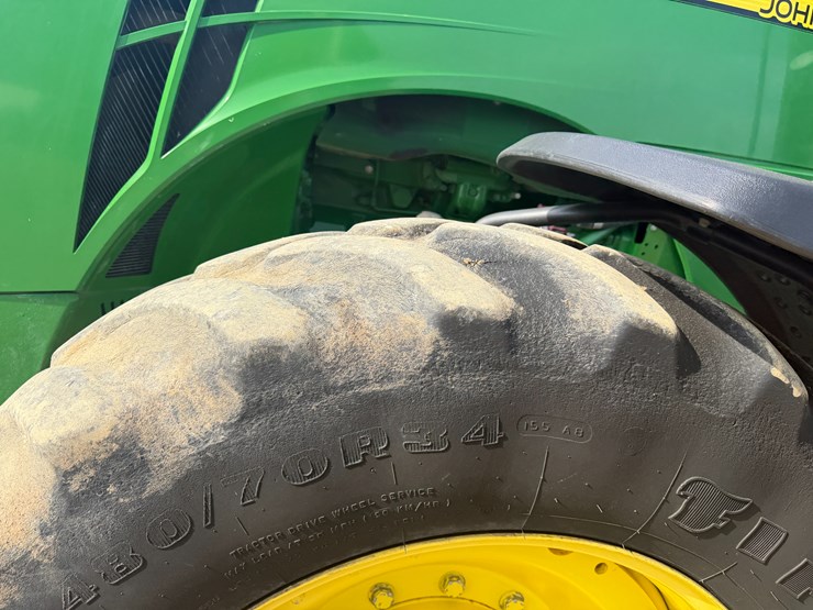 2017-john-deere-8320r-image-8
