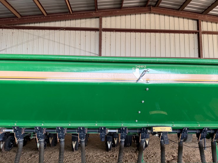 #40294-•-great-plains-2520-25'-grain-drill-image-142