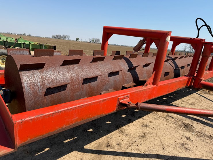 #40326-•-fair-oaks-mfg-20'-stubble-roller-image-42