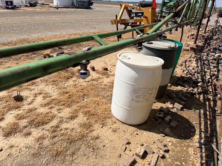 #40336-•-54'-spray-boom-image-30