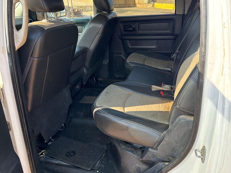 2012-dodge-ram-2500-image-12