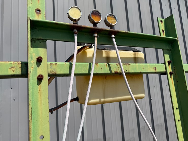 #40336-•-54'-spray-boom-image-16