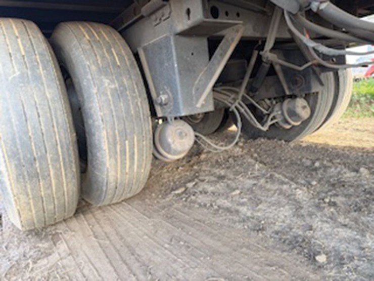 2005-utility-4000d-x-image-6