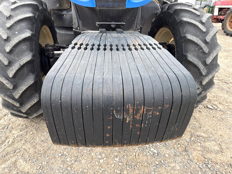 2015-new-holland-t8.410-image-26