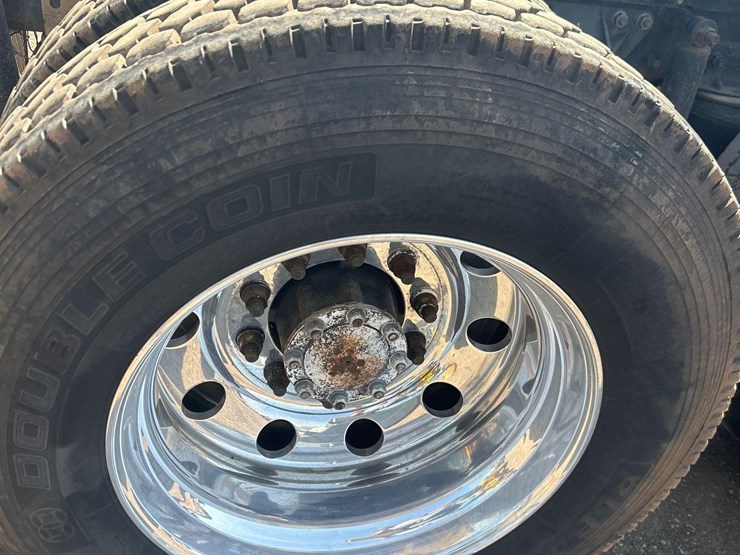 2000-mack-ch613-image-24