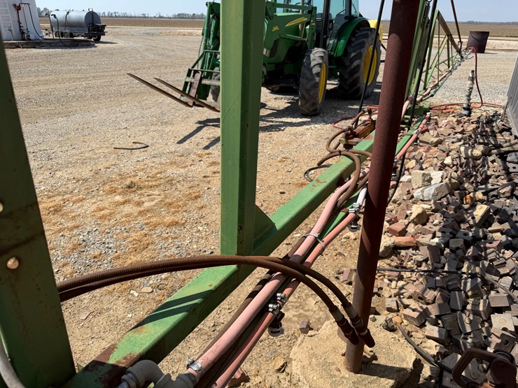 #40336-•-54'-spray-boom-image-45