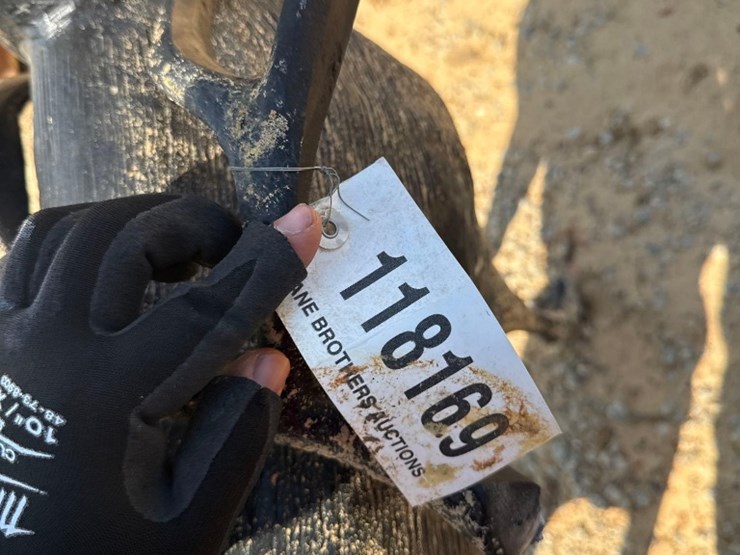 5277---wooden-deer-statue-image-5