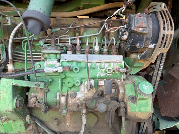 1985-john-deere-4840-image-45