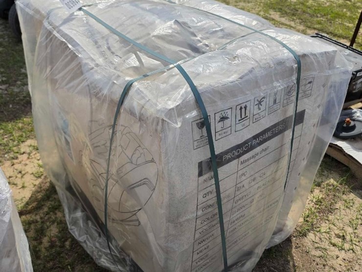 --absolute---new-high-end-massage-chair-image-3