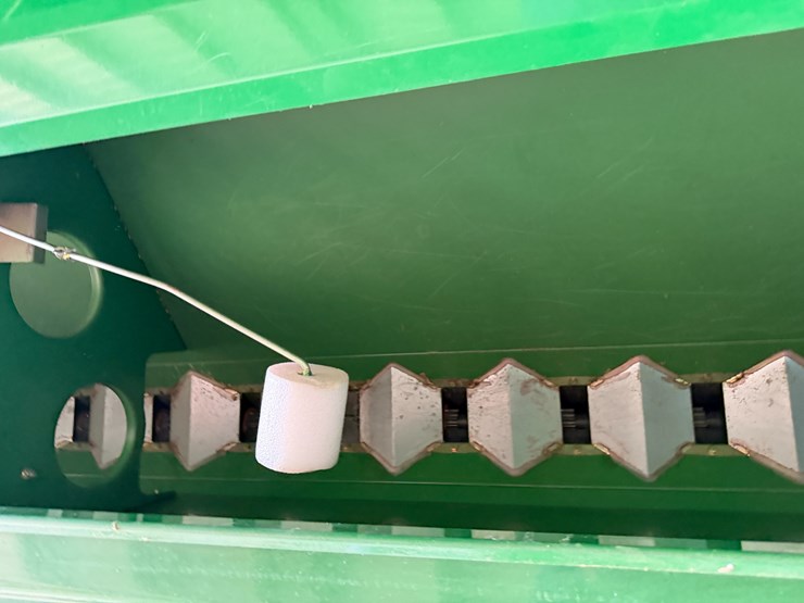 #40294-•-great-plains-2520-25'-grain-drill-image-158