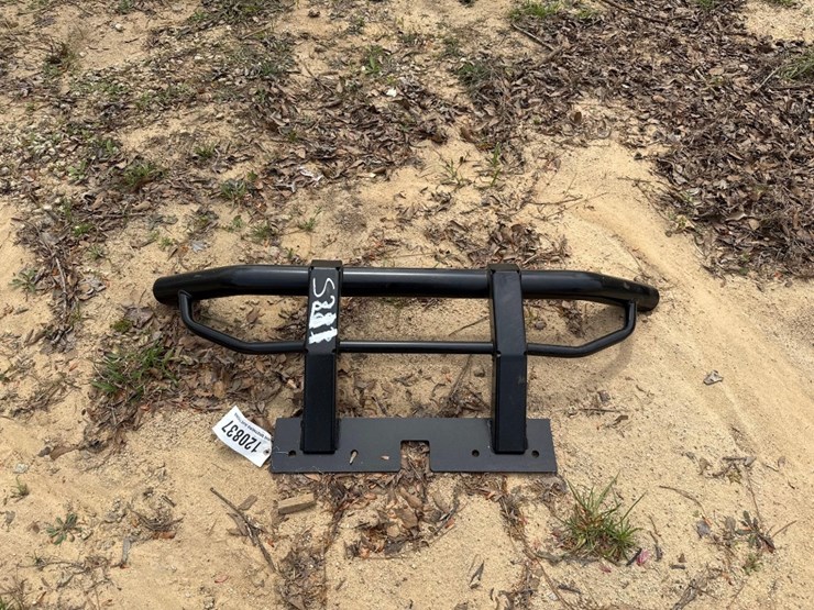 5211---kubota-grill-guard-image-3