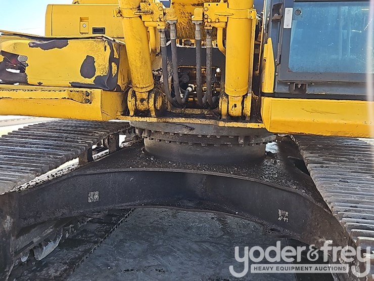 2018-komatsu-pc360-lc-11-image-21