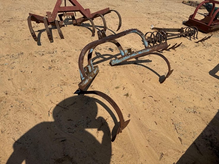 5285---1-row-cultivator-image-3