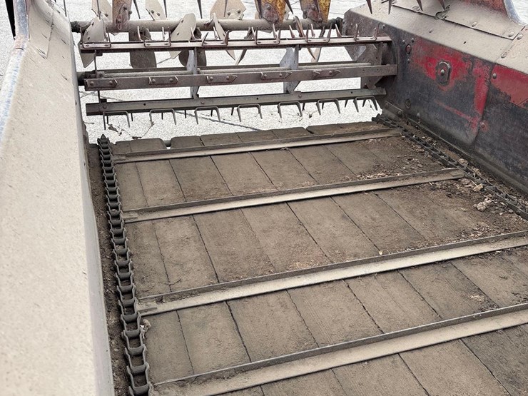 new-holland-516-image-20