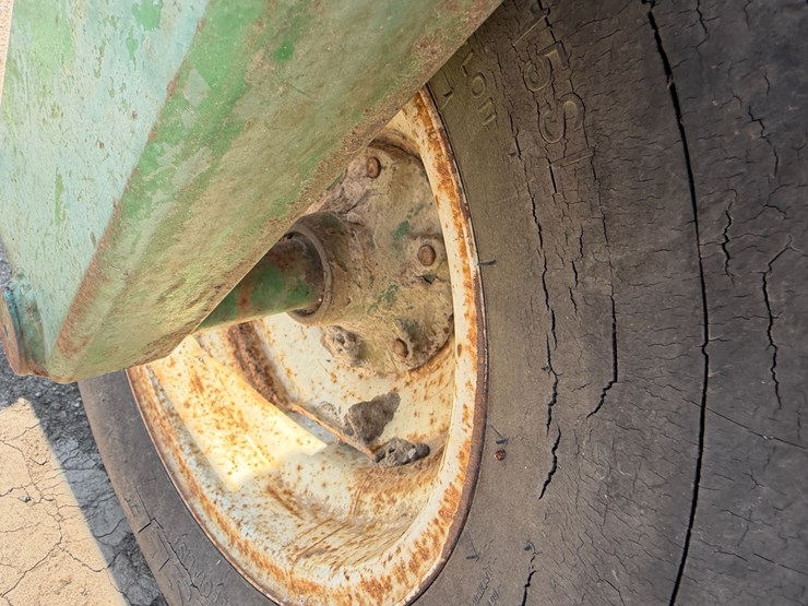 #40325-•-20'-chisel-plow-image-10