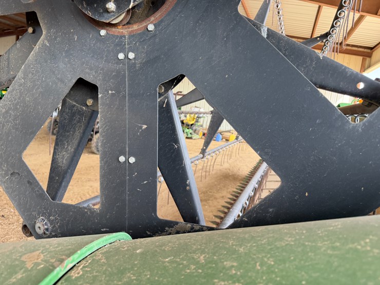 2014-john-deere-625d-image-30