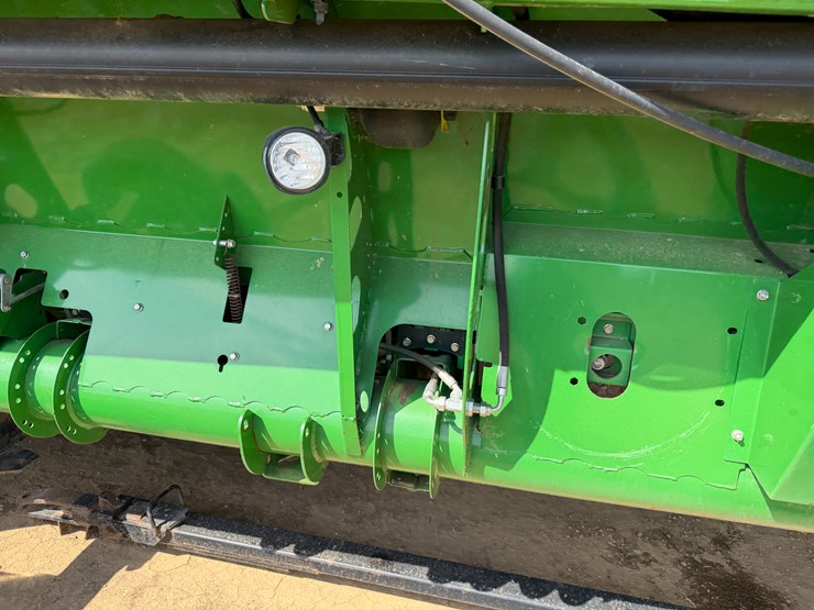 2014-john-deere-30-image-7