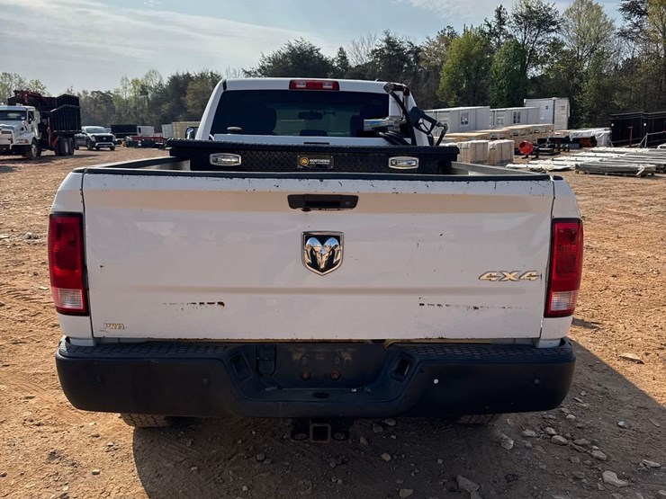 2012-dodge-ram-2500-image-4