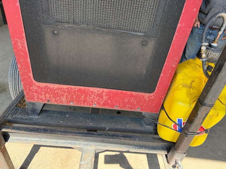 #40321-•-case-4391t-4-cyl-power-unit-w/-trailer-image-13