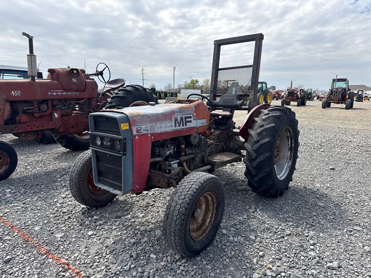 massey-ferguson-245-image-1