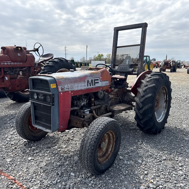 MASSEY-FERGUSON 245