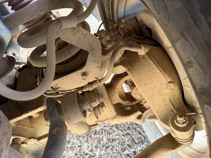 2010-ford-f350-image-13