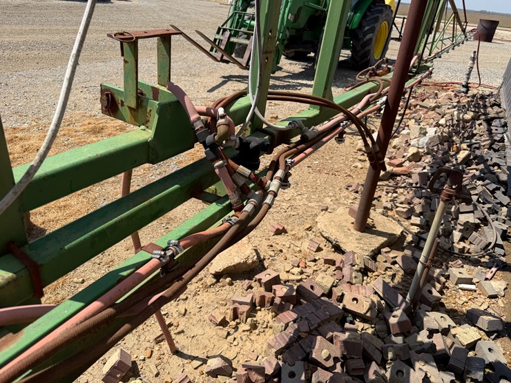 #40336-•-54'-spray-boom-image-42