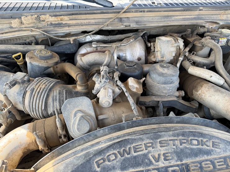 2010-ford-f350-image-41