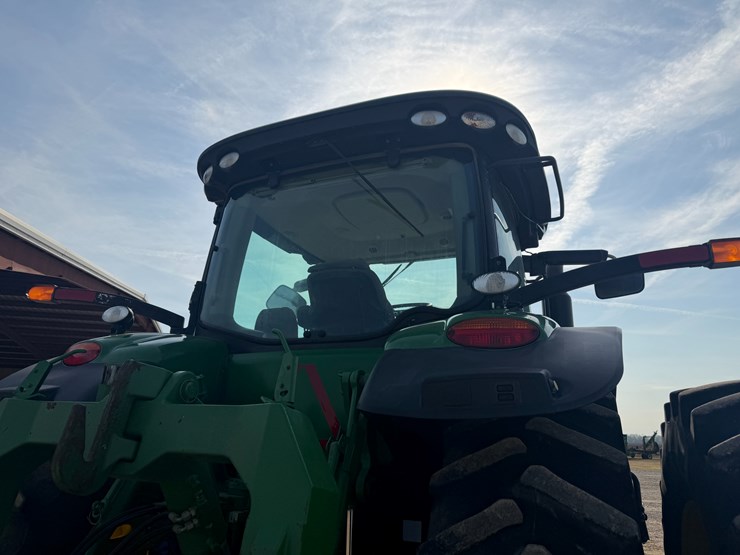 2017-john-deere-8320r-image-21