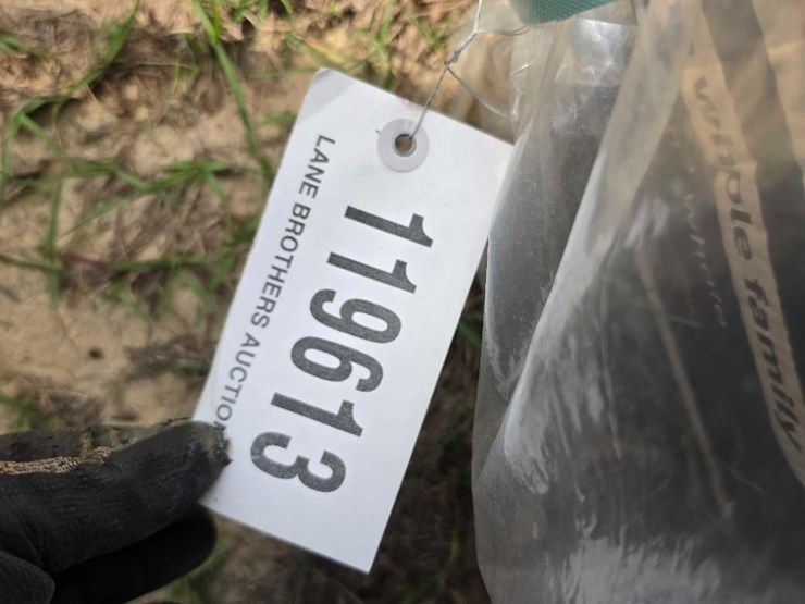 --absolute---new---high-end-massage-chair-image-5