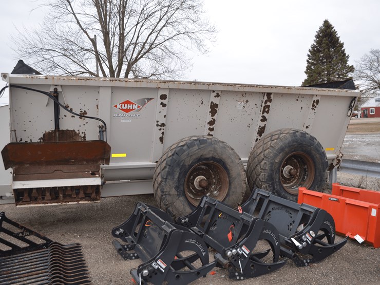 kuhn-slinger-8141-image-8