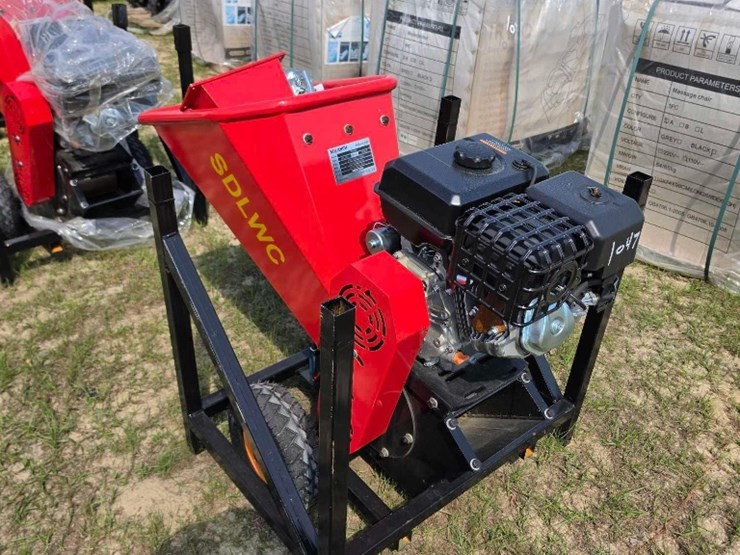 --absolute---new---wood-chipper-image-1