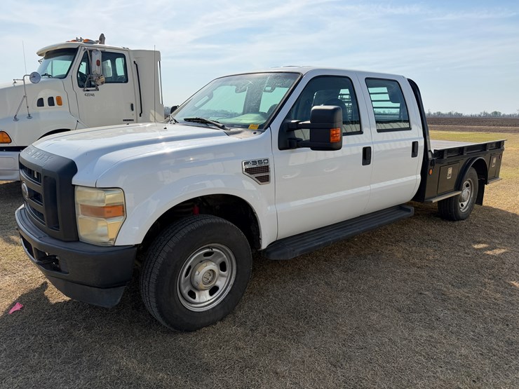2010-ford-f350-image-1