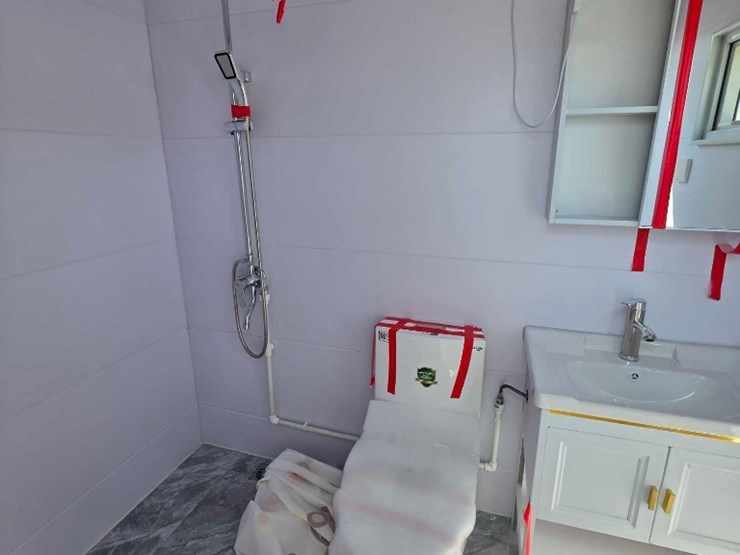 --absolute---new-raysky-mobile-toilet-image-6