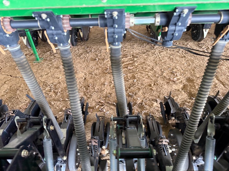 #40294-•-great-plains-2520-25'-grain-drill-image-118