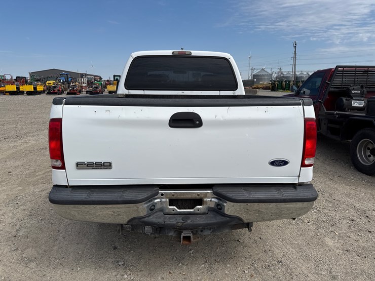 2006-ford-f250-image-5