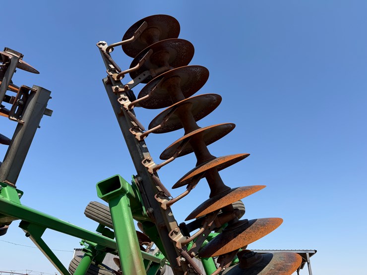 john-deere-2623-image-19