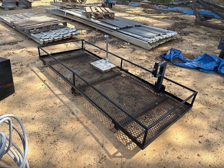 5300---3'-x-7.5'-hitch-mount-cargo-rack-image-4