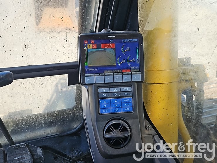 2018-komatsu-pc360-lc-11-image-46