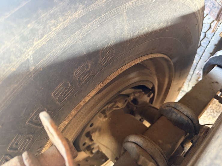 #40279-•-2007-volvo-vnl-t/a-daycab-truck-tractor-vin:-4v4nc9gg97n446542-image-17