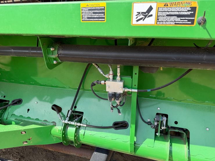 2014-john-deere-30-image-9