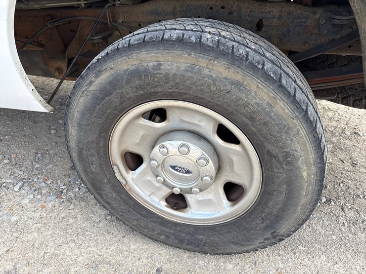 2006-ford-f250-image-15