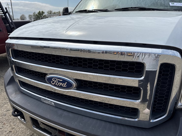 2006-ford-f250-image-21