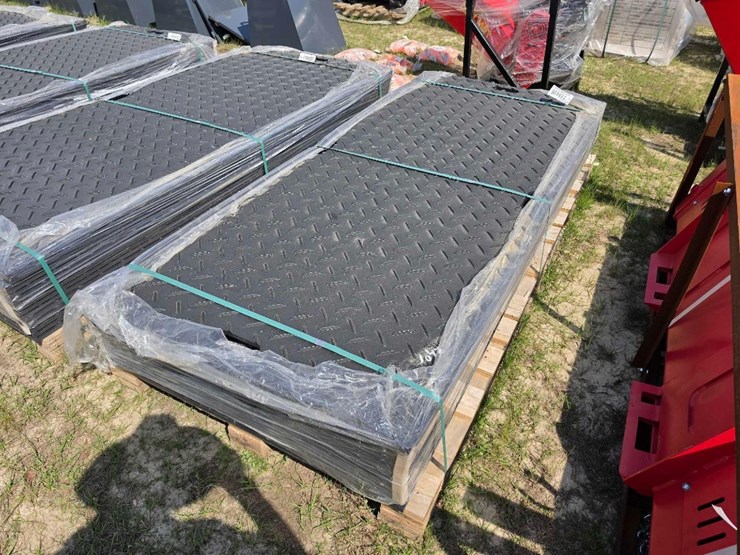 --absolute---(15)-new-ground-protection-mats-image-1