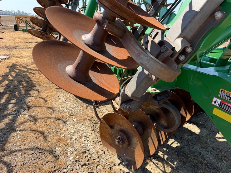 john-deere-2623-image-55