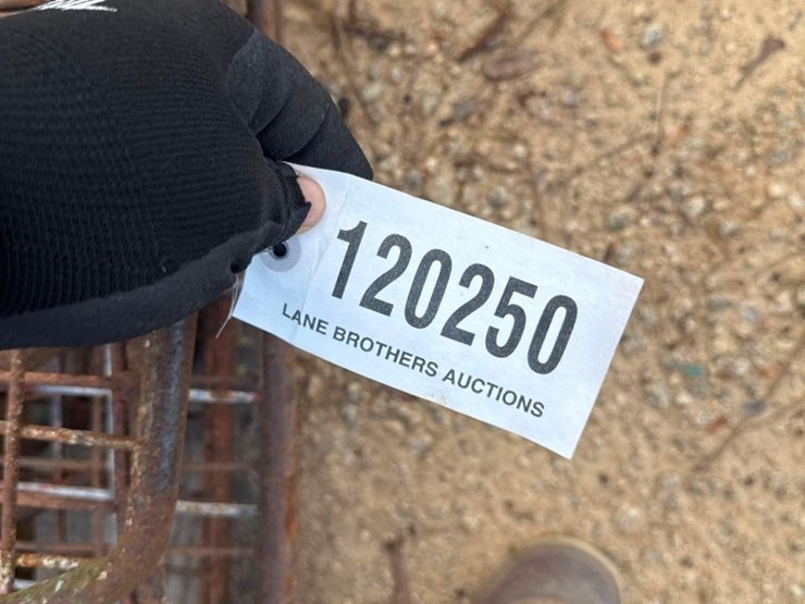 5307---(9)-4x4-livestock-panels-image-5