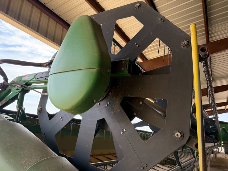 2014-john-deere-625d-image-54