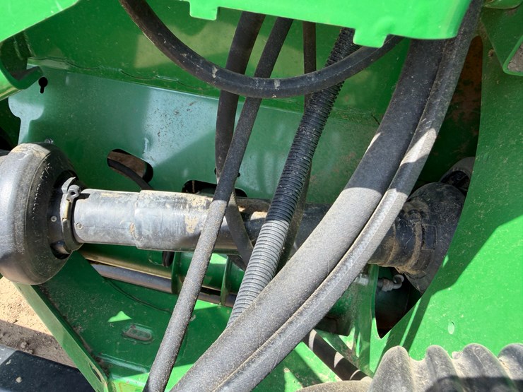 2014-john-deere-30-image-19