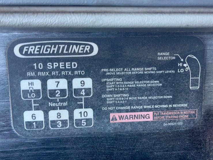 2004-caterpillar-c12-image-87