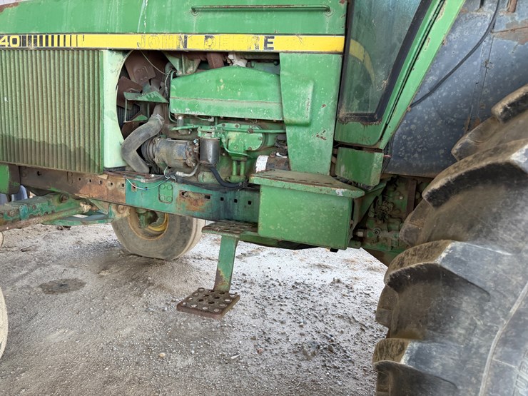 1985-john-deere-4840-image-24